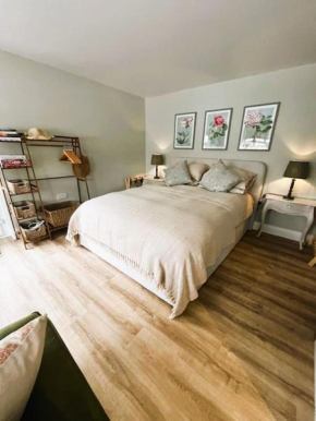 Little Pear Tree Studio